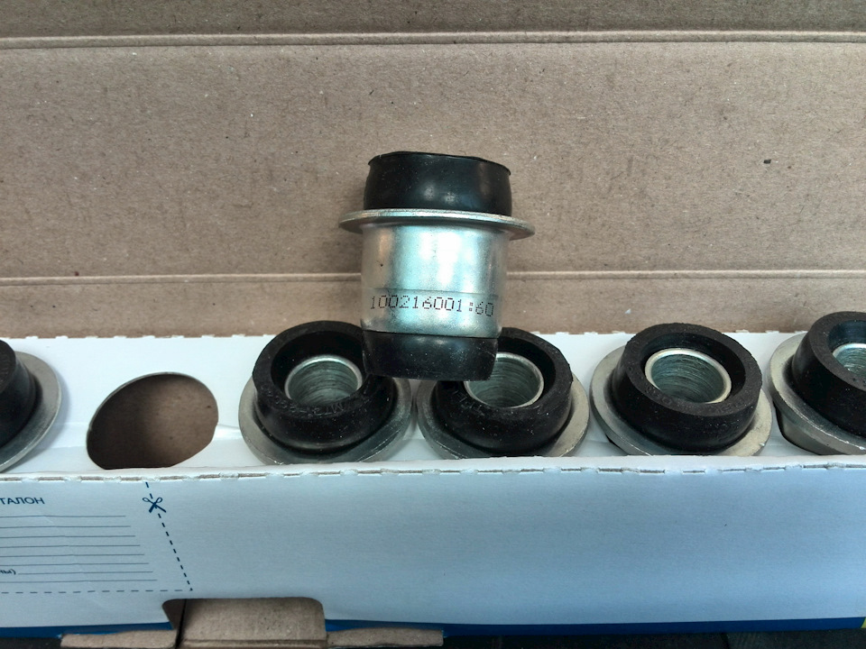 Фото в бортжурнале Chevrolet Niva (1G). Запчасти на фото: 100216001