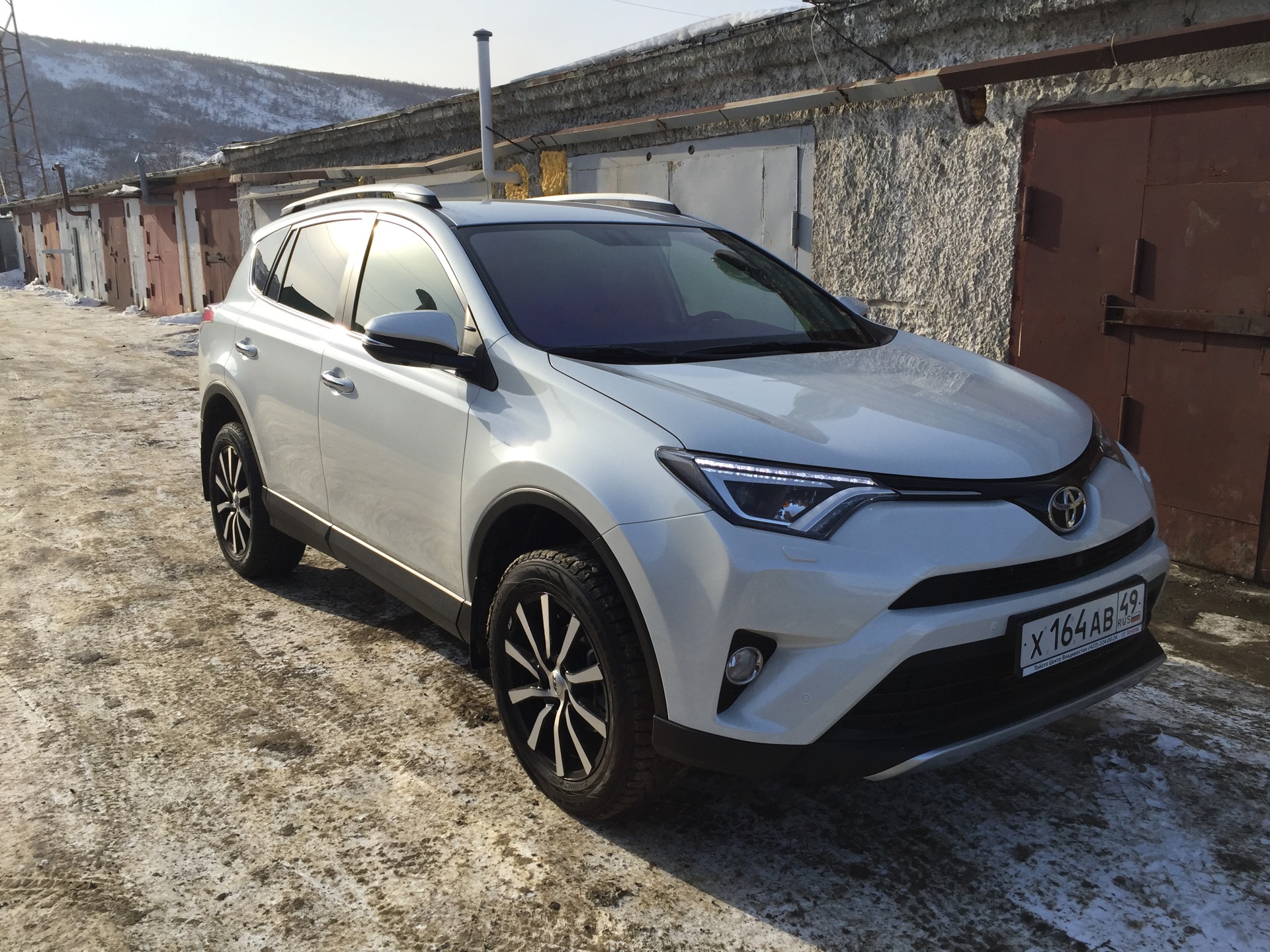 RAV 4 тонированный