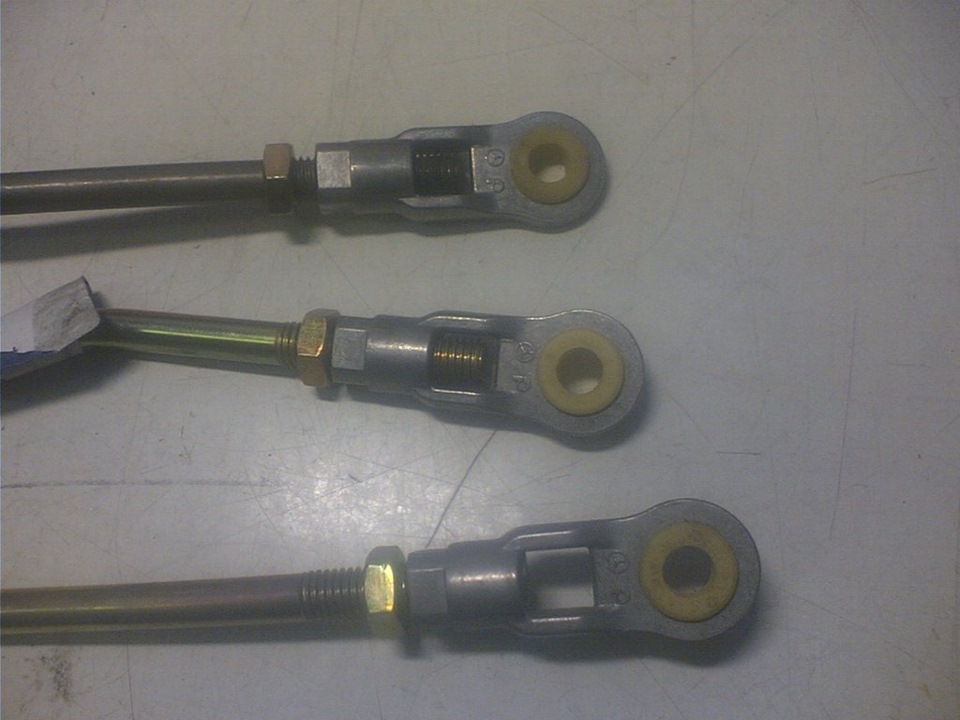 тяга кулисы кпп маз 5440а9. мерседес е 211 тяга кулисы. тяга кулисы маз 5440. тяга кулисы гольф 3. планка кулисы кпп нексия.