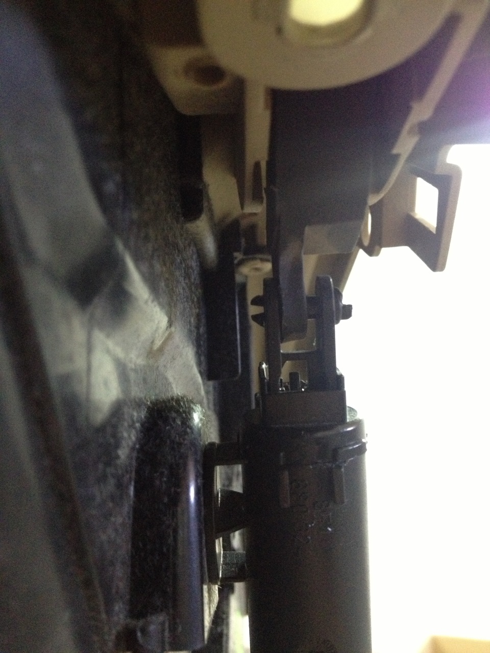 8826752s 960 Как открыть бардачок ауди а6