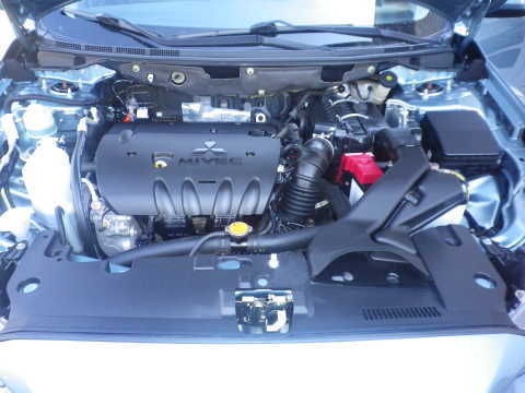 Какое масло — Mitsubishi Lancer X, 1,8 л, 2009 года | расходники | DRIVE2