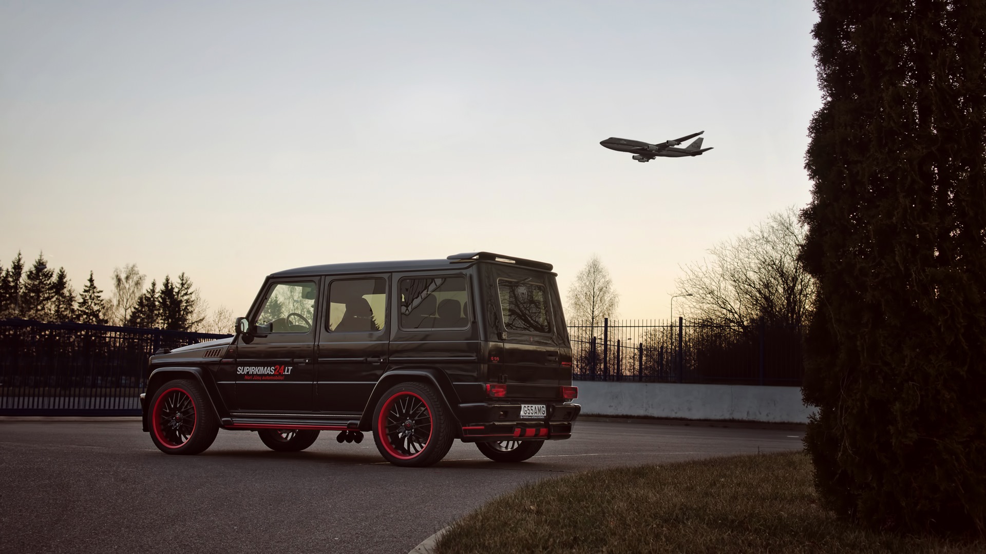 Mercedes Benz g55 Hamann