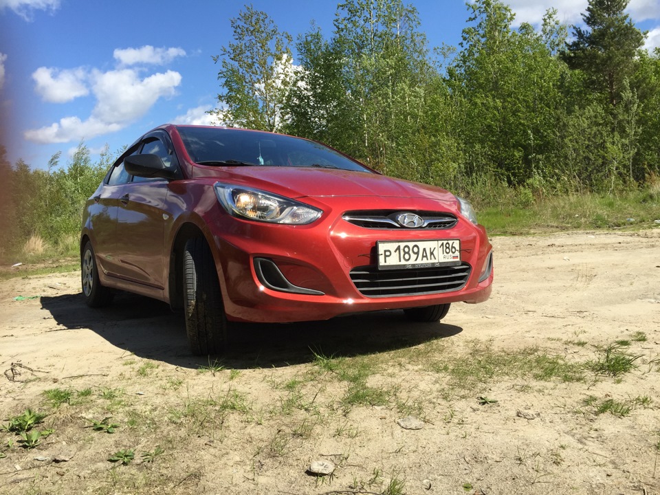 Hyundai solaris 5. Хундайчик. Хендай солярис номера. Хёнде солярис с московскими номерами. Hyundai solaris нашел.