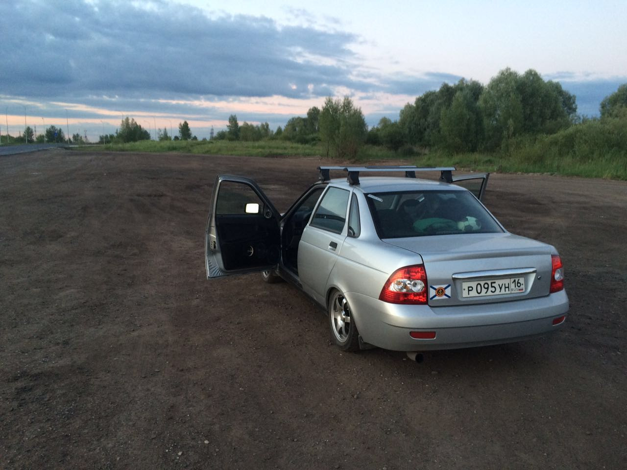 Автобокс — Lada Приора седан, 0,5 л, 2009 года | стайлинг | DRIVE2