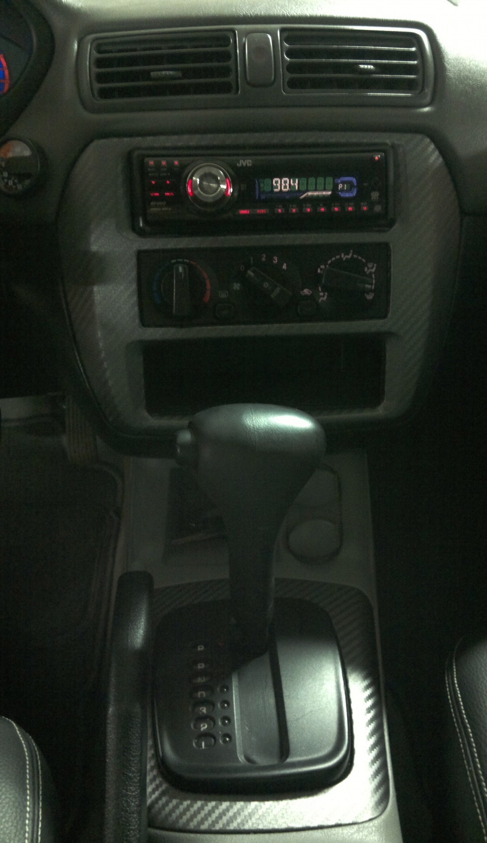 Помощник по оклейке авто. Бесплатно. Москва. — Сообщество «Ответы ...