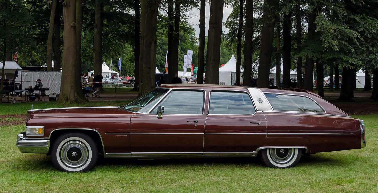 60 special. Cadillac Fleetwood Brougham 1976. Cadillac Fleetwood 1971. Cadillac Fleetwood Brougham 1975. Cadillac Fleetwood 60 Special Brougham.