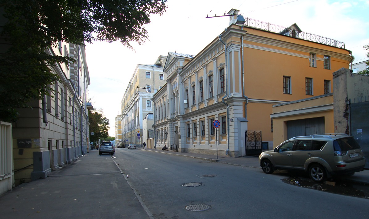 Московские переулки. Подкопаевский, Малый Трехсвятительский, Большой  Трехсвятительский. — DRIVE2