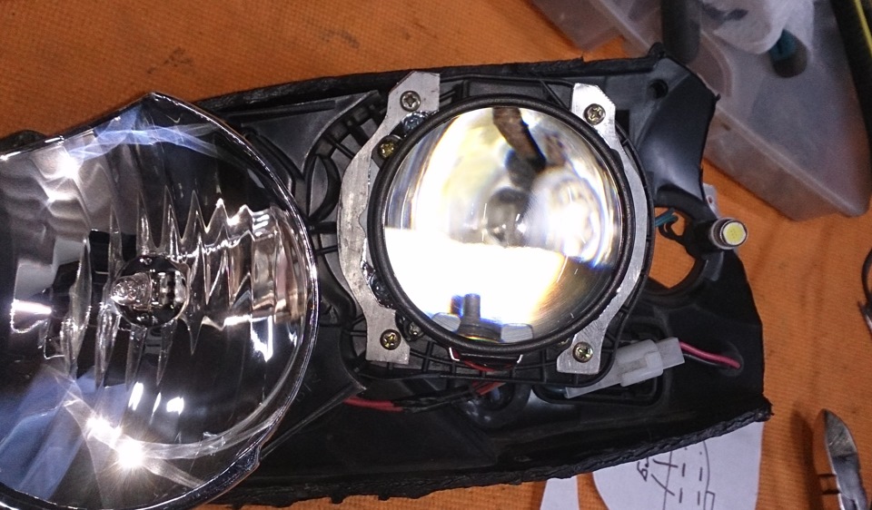 W203 замена линз. Замена линз степвагон 5g. Замена линз ниссан патрол. 0 н7 мб 211. Лампочки с линзой на приору.