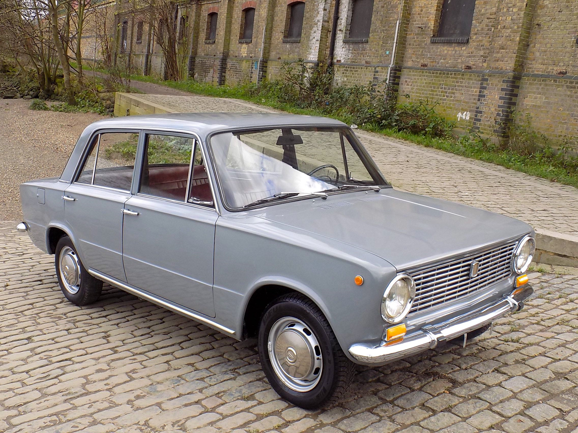 Первый автомобиль ваз 2101. Фиат 124 1966. Fiat 124. Жигули Фиат 124. Fiat 124s.