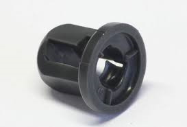 Toyota 90467-06120 Клипса крепежная — Toyota RAV4 (III). Запчасти на фото: 9046706120