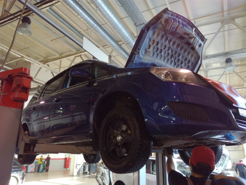 Течет ручей, бежит ручей…Уходит тормозная жидкость и прочие проблемы ...