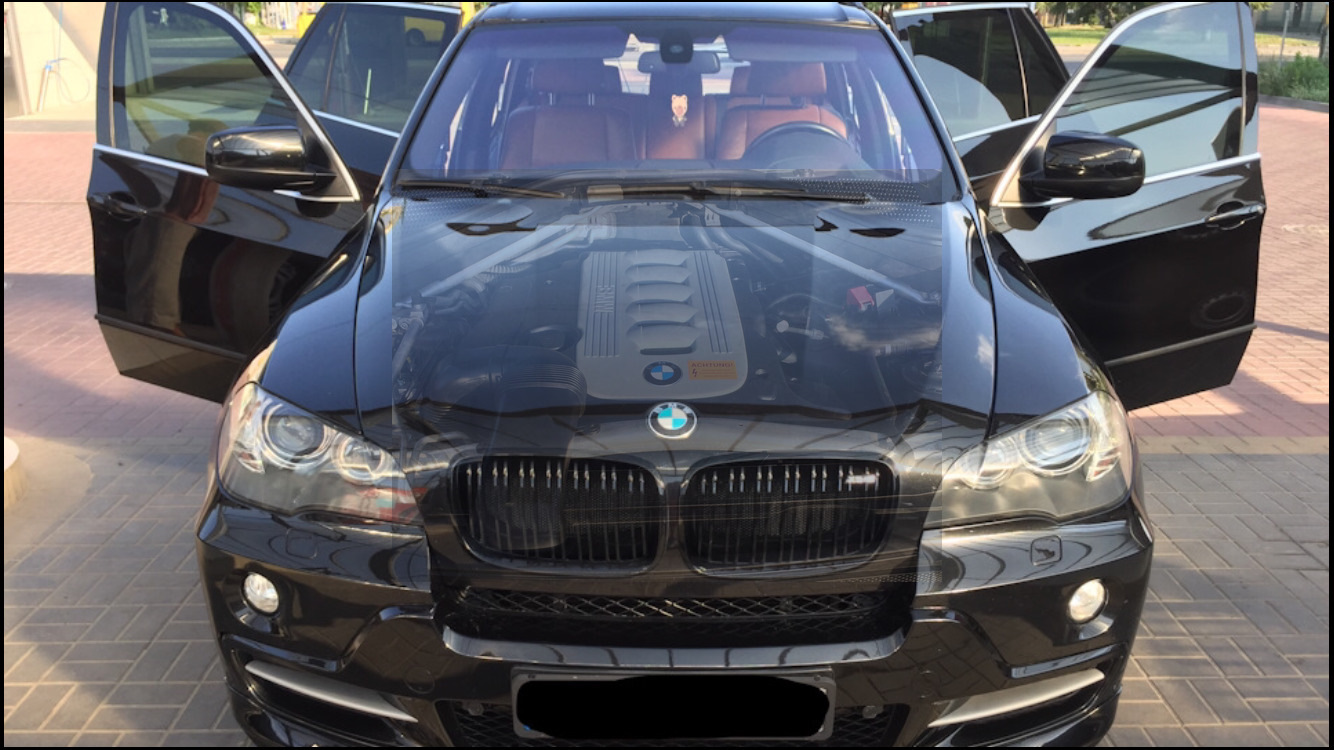 Установил прозрачный капот) — BMW X5 (E70), 3 л, 2009 года | просто так |  DRIVE2