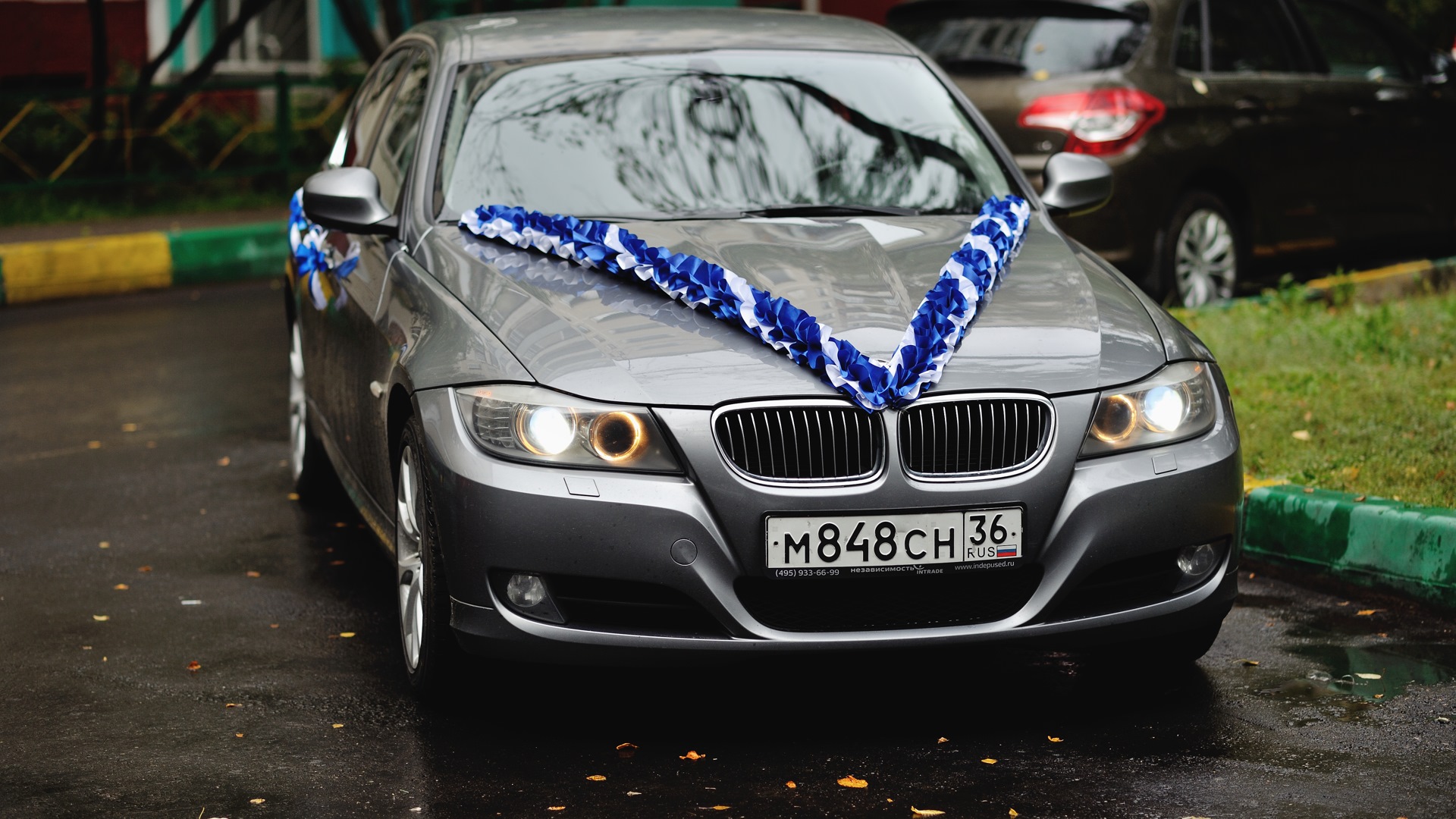 Bmw 52. Свадебная машина 2021 БМВ. Машина на свадьбу Коломна белые машины БМВ.