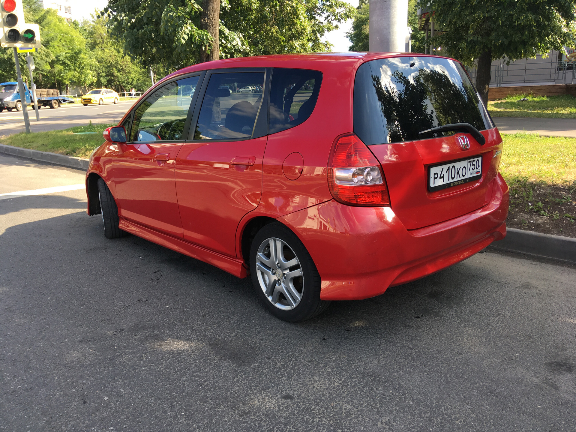 Хонда джаз 1.3. Honda Jazz 50 Custom. Хонда джаз 1.5 МТ динамик. Honda Jazz 1.3 увтвлизвтор.