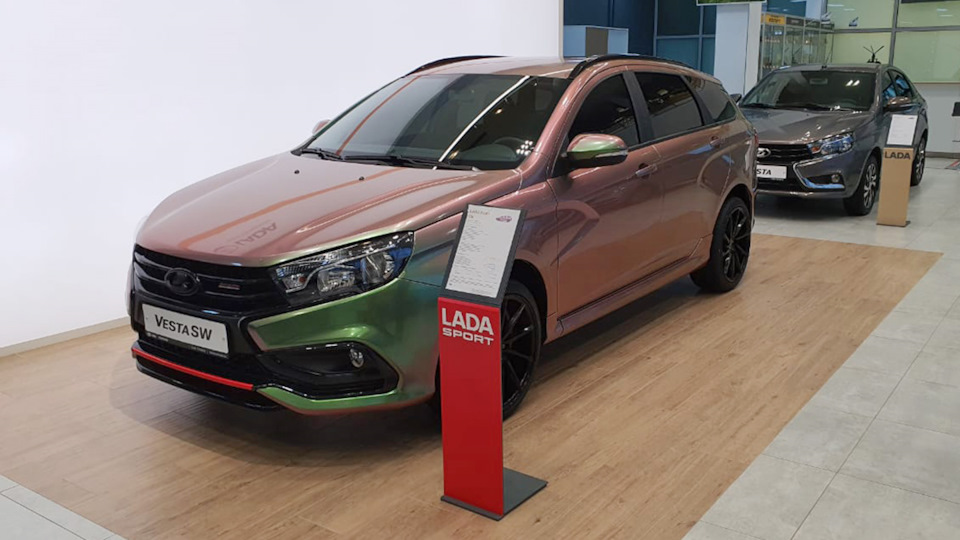 Как выглядит самая новая лада 18) Видели? Как вам? - Lada Vesta SW Cross, 1,8 л, 2019 года фотография DRIVE2