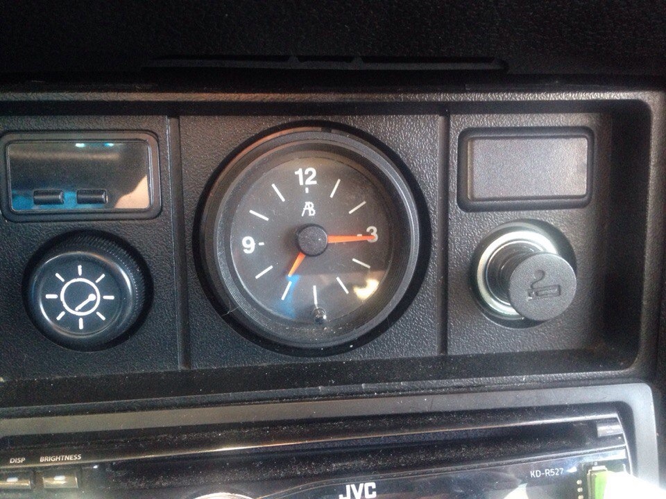 Евро прикуриватель — Lada 21043, 1,6 л, 2011 года | аксессуары | DRIVE2