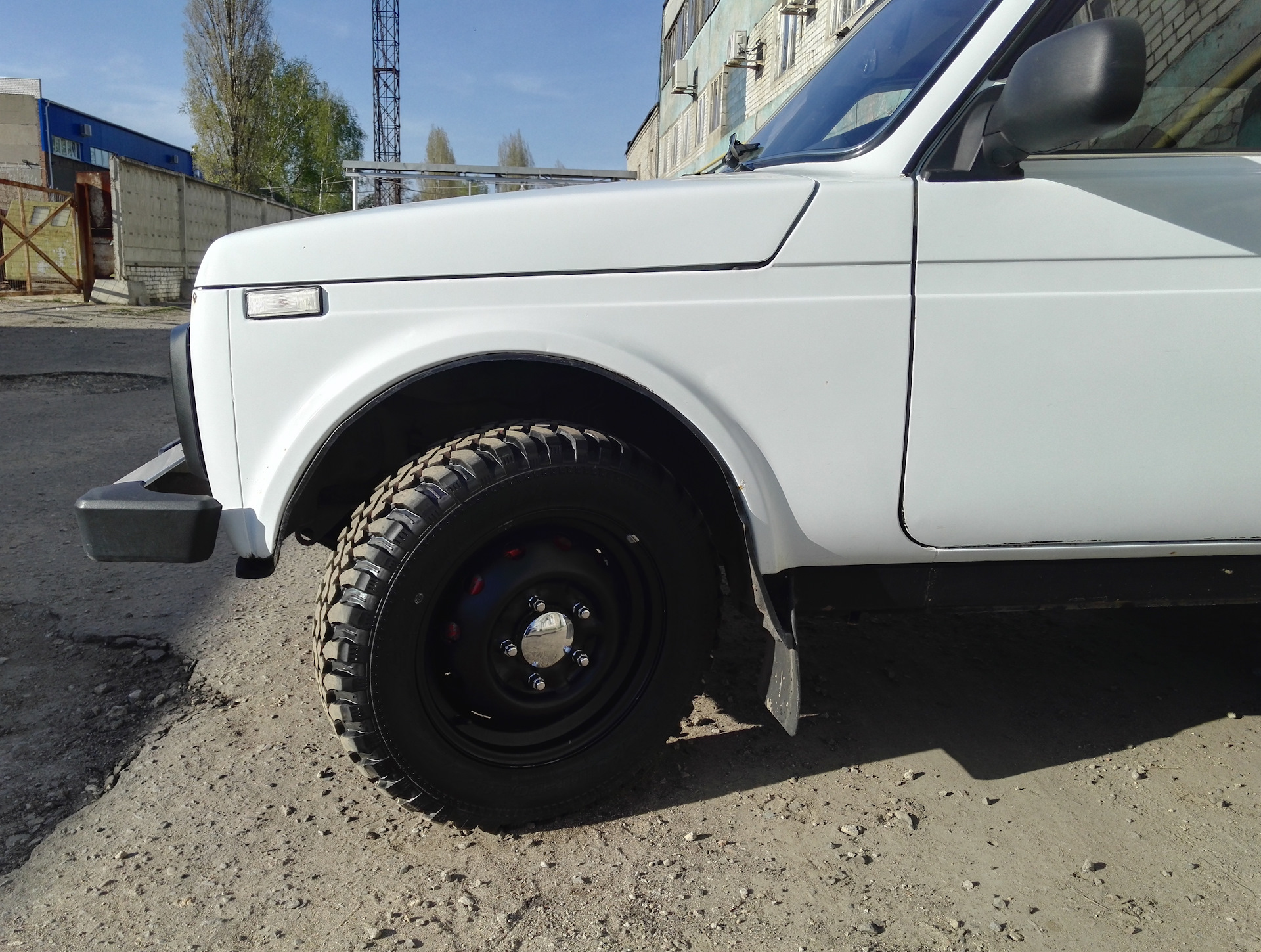 Cordiant off road 2 отзывы. Диски для Кордиант оффроуд. Cordiant off Road после Камы Буханка. Покрасил родные штампы Витара.