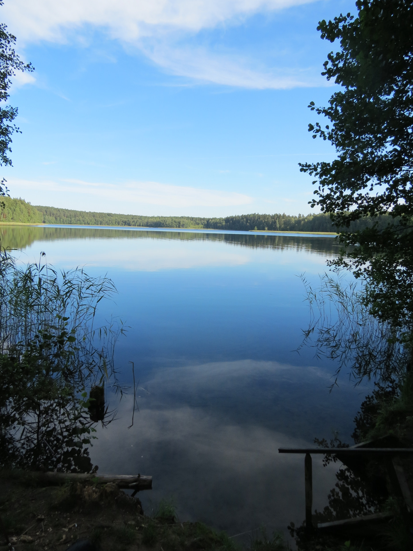 Озеро ижорское синее