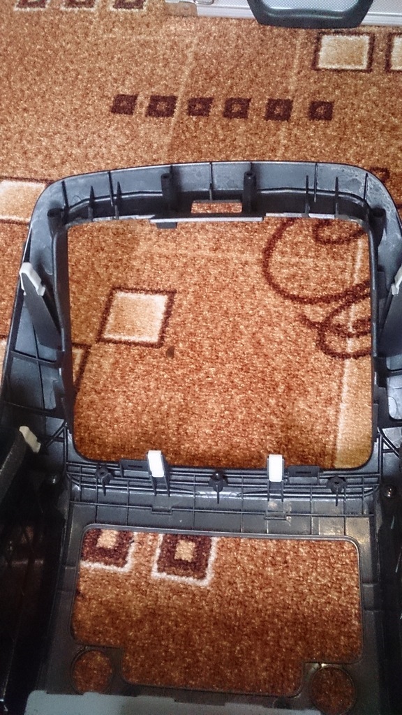 Вычистил крепления заглушки под ноль — Hyundai i30 (1G)