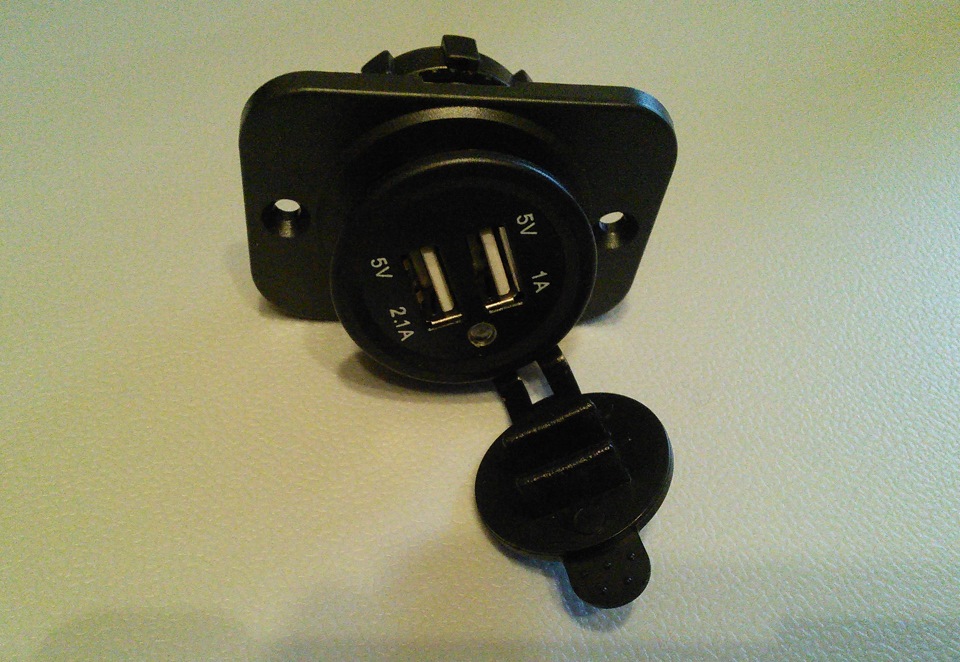 USB вместо прикуривателя — FIAT Albea, 1,4 л, 2009 года | электроника ...