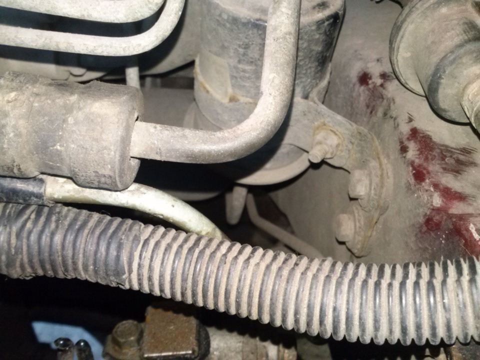 Замена топливного фильтра — Hyundai Elantra (2G), 1,8 л, 1996 года ...