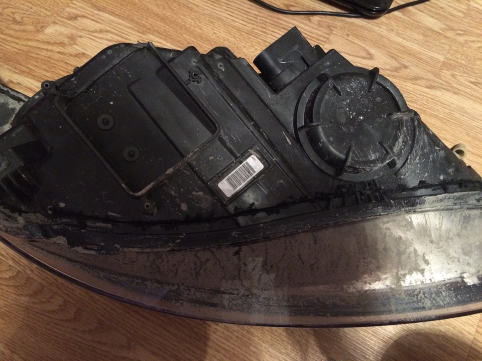 Порядок разборки фары и установка оборудования — Ford Focus III ...