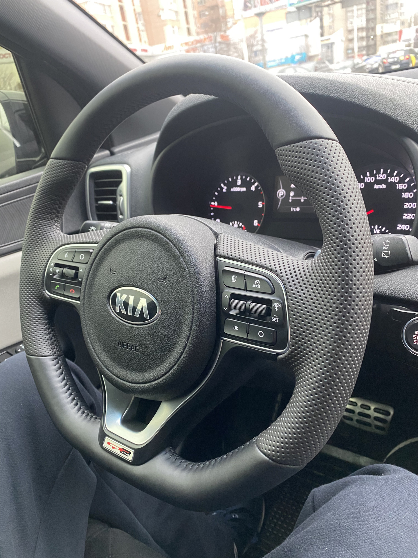 Руль Kia Sportage 4