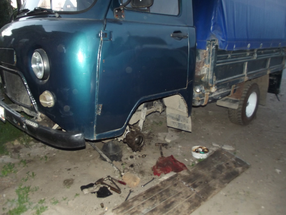 руку помощи попросила передняя полуось… — УАЗ 3303, 2 л, 1990 года ...