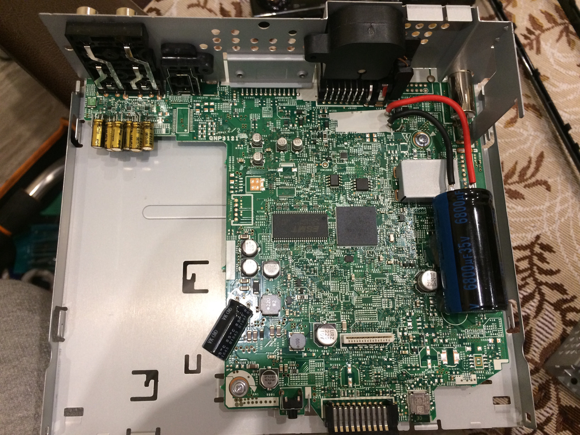 Микросхема pioneer. Pioneer deh-a4450bt. Pioneer bt520 микросхема. MVH x580bt предохранитель PCA. Твик магнитола Пионер 520.