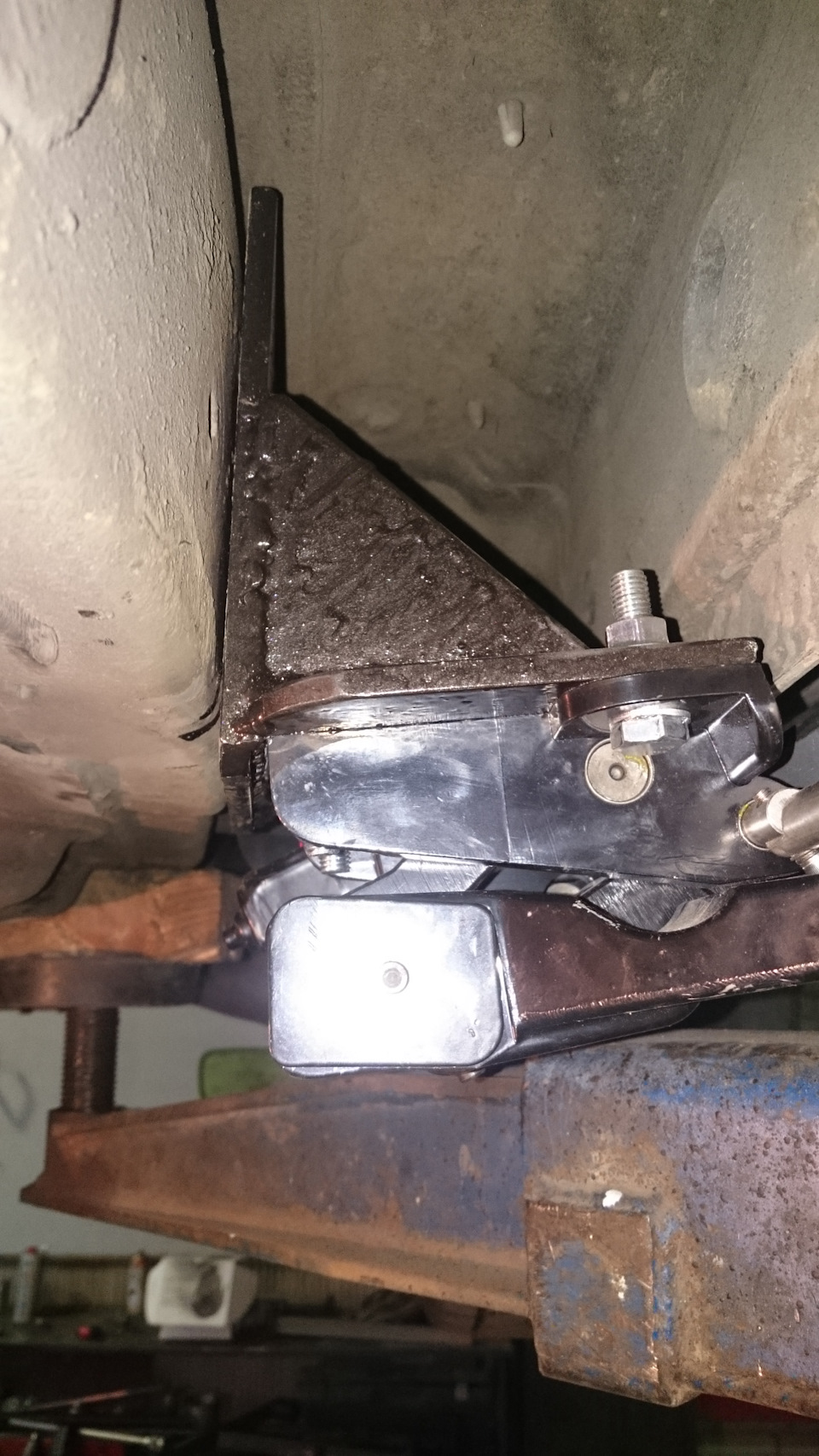 Выдвижные (электрические) пороги на Амароке. Эксклюзив))) — Volkswagen ...