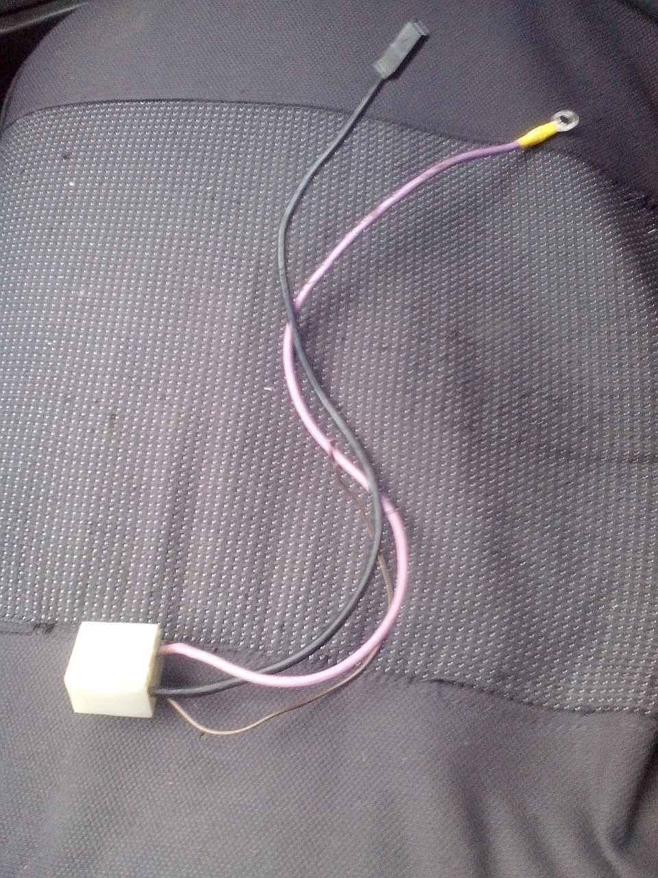 Установка дополнительного реле стартера 21102 — Lada 21102, 1,5 л, 2003 ...