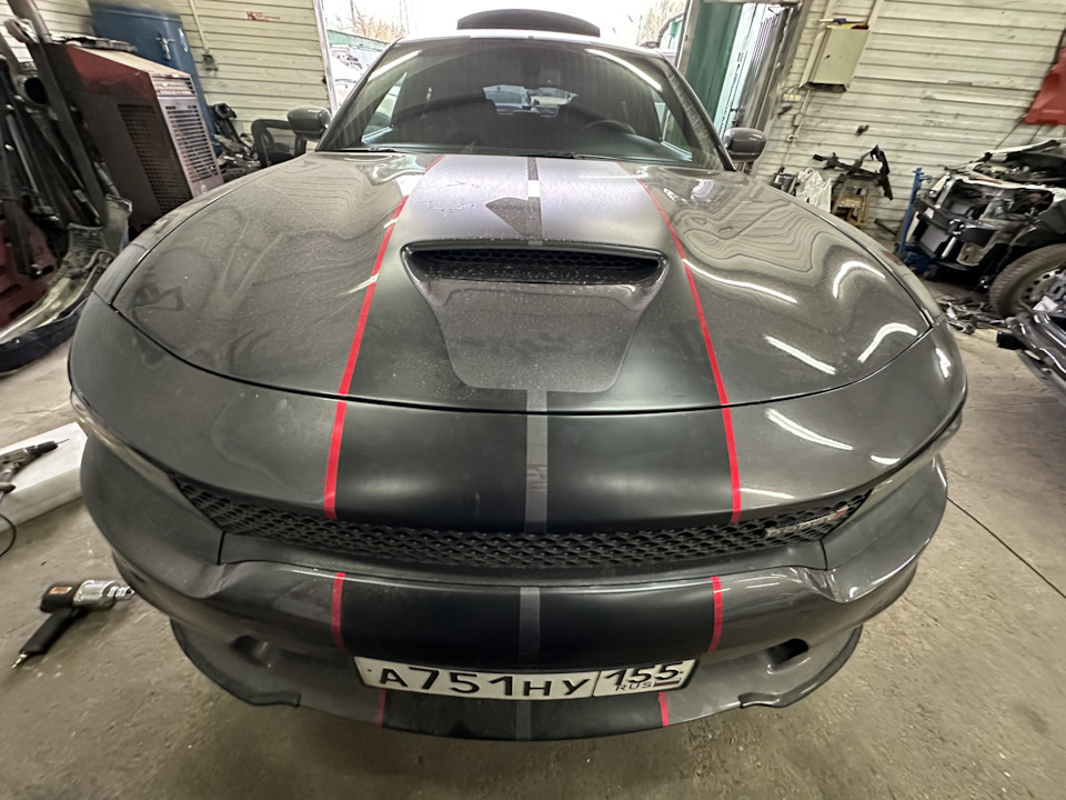 Устранение провисания переднего бампера — Dodge Charger (7G), 3,6 л ...