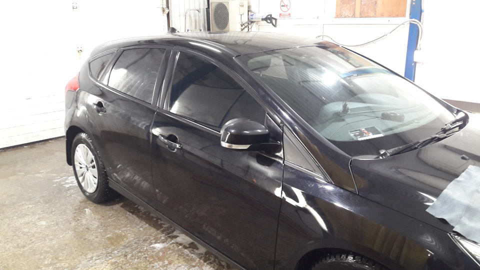 Замерзла крышка бензобака и так … — Ford Focus III Hatchback, 1,6 л ...