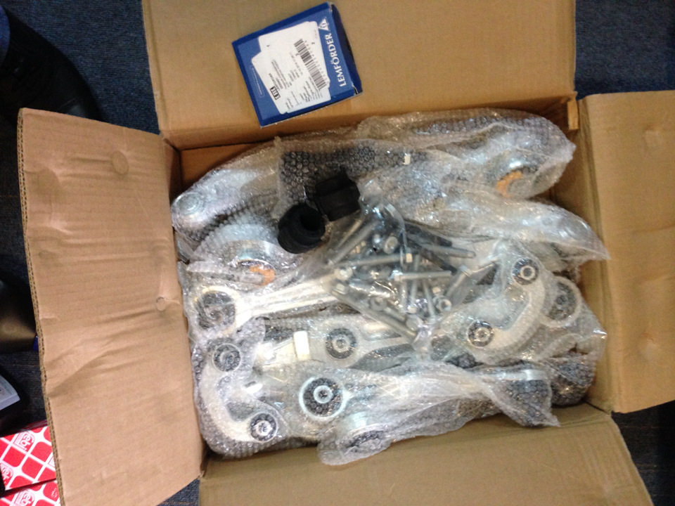 HDE 104002 — Audi A6 (C5). Запчасти на фото: 104002