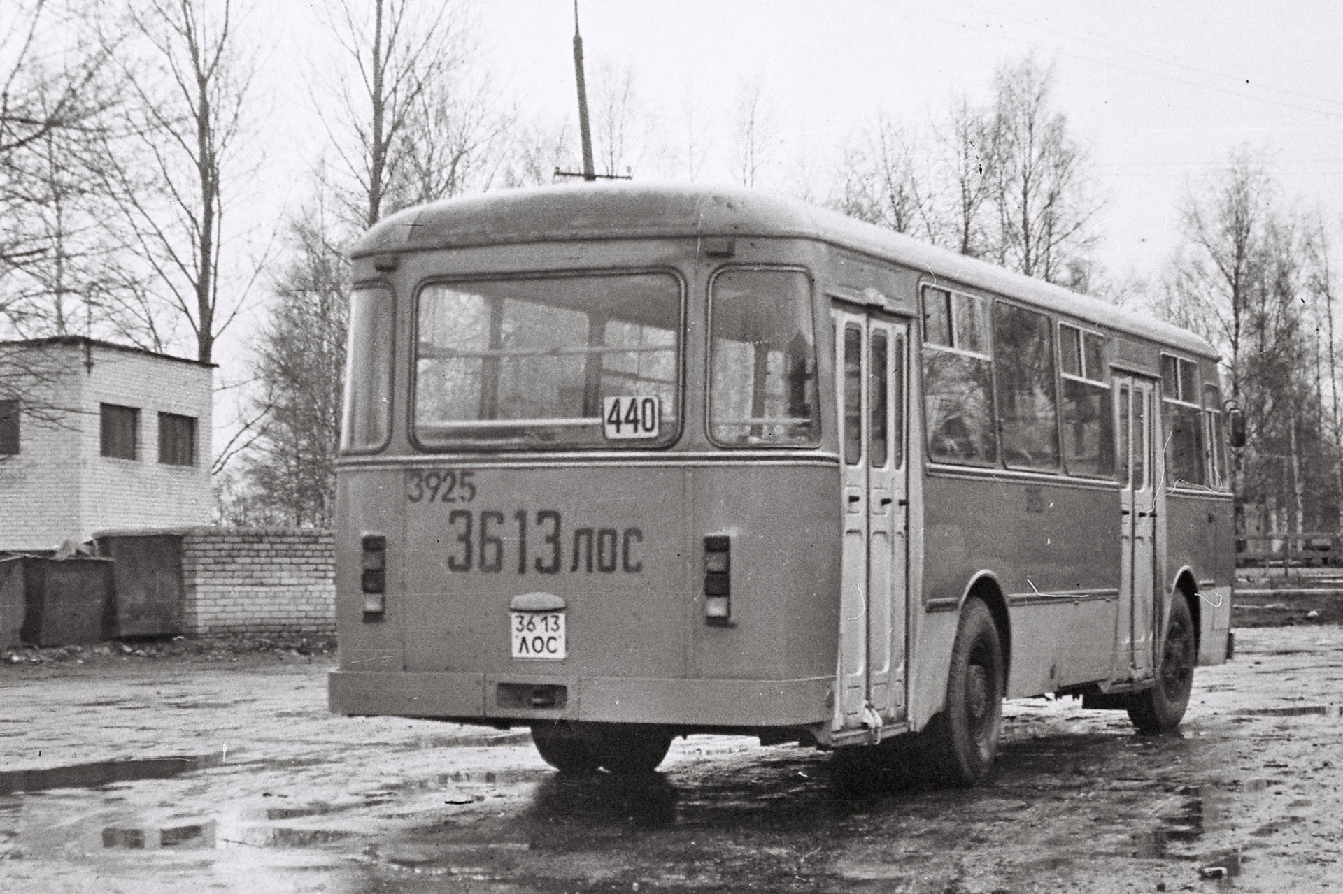 Автобусы ленинградская область. ЛИАЗ 677. ЛИАЗ 677м Ленинград. ЛИАЗ 677 Ленинград. Икарус 677.