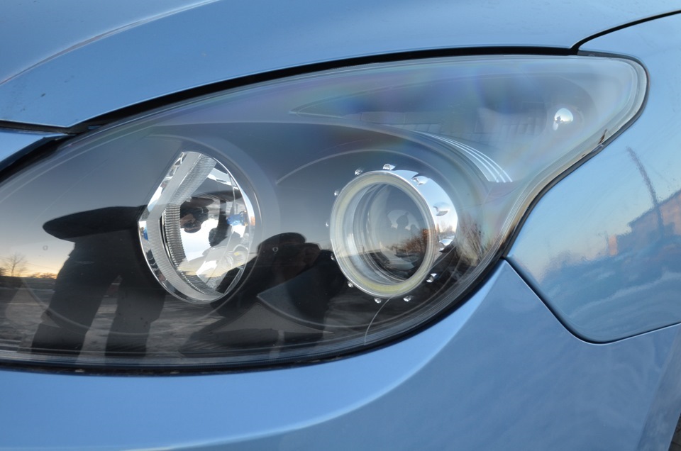 Линзы hyundai i30. Хелла линзы на хендай i30 артикул. Линзы i30. Хендай ай 20 фара. Линзы ксенон hyundai i40.