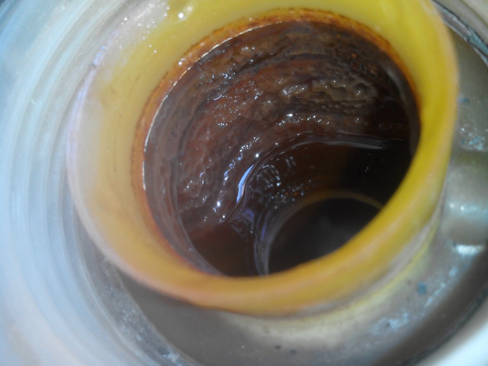 Эмульсия в расширительном — Volkswagen Passat B5, 1,8 л, 2002 года ...