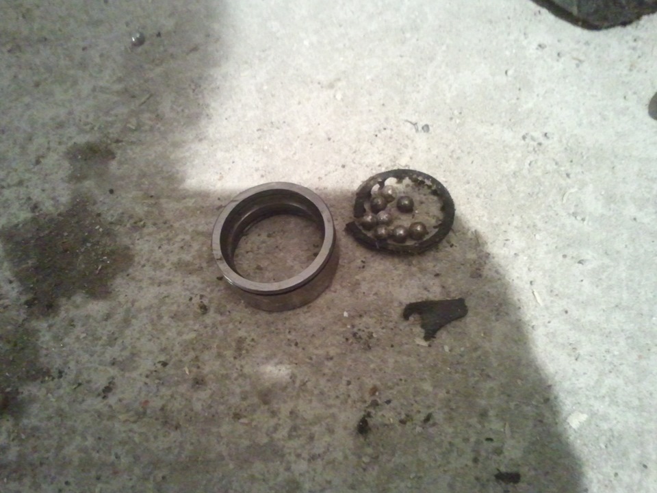 Подшипник на первичном валу — LADA 21074, 1,6 л., 2010 года | своими ...