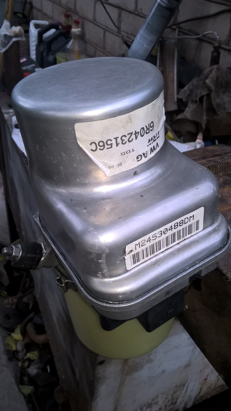 Photo from the logbook Skoda Rapid (1G). Found on photo: 6R0423156C