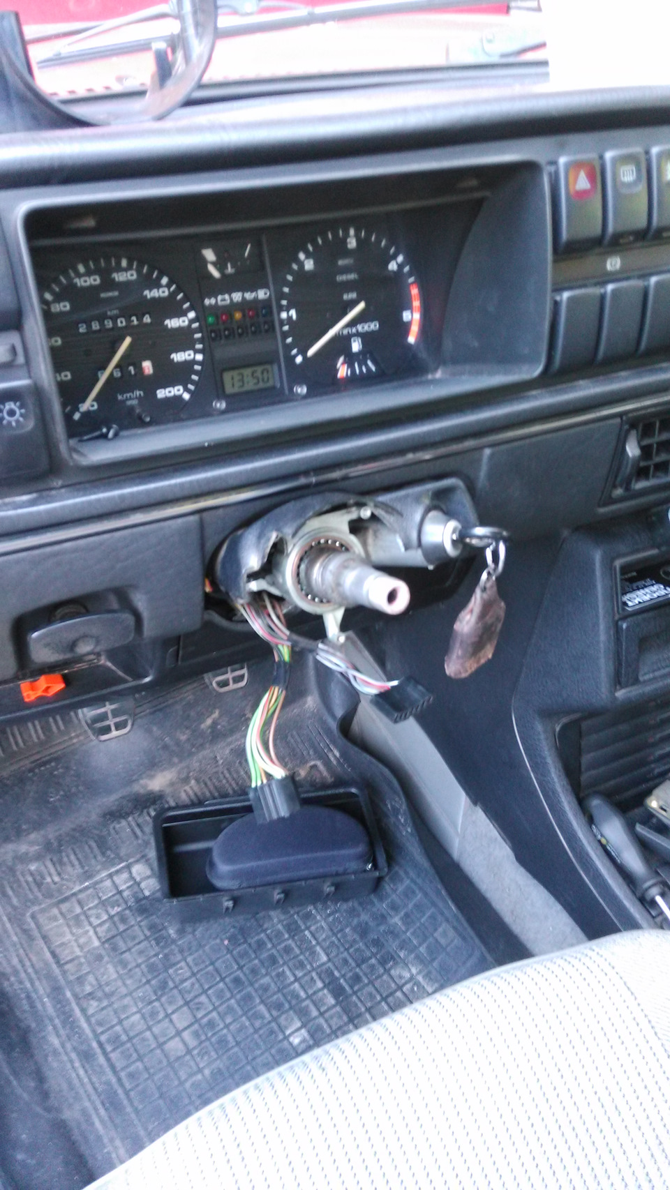 Вместо омывателя включаются все дворники — Volkswagen Golf Mk2, 1,6 л ...