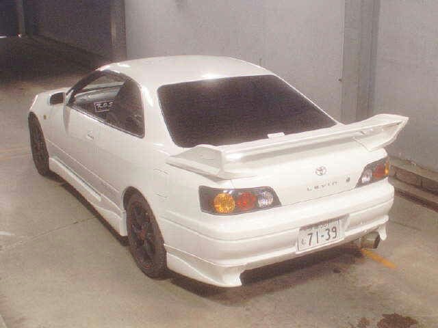 Toyota Levin ae111 черный