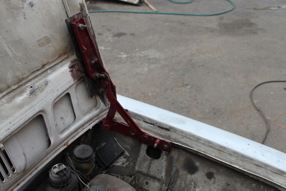 злой капот — Lada 2102, 1,6 л, 1974 года | стайлинг | DRIVE2