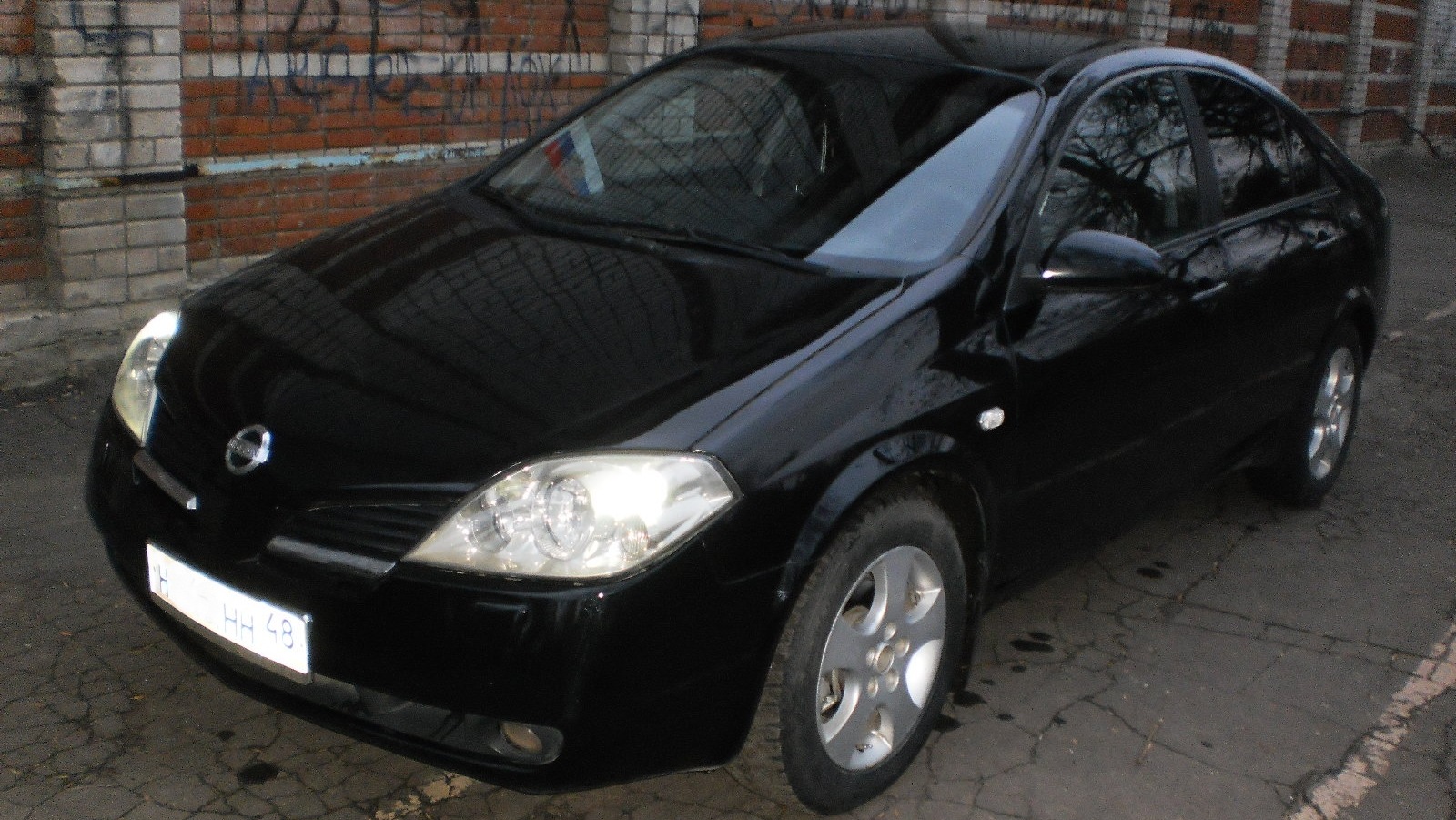 Р 2004. Nissan primera 2003 Black. Ниссан премьер 2003 год Люкс черный. Ниссан примера 2003 черная. Ниссан примера 2003 год черного цвета.