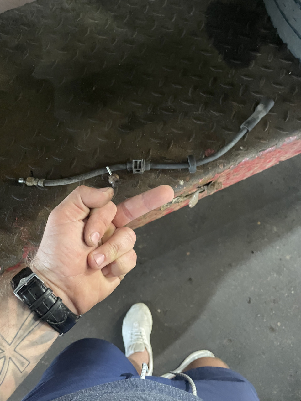 Лопнула тормозная трубка — FIAT Ducato III, 2,3 л, 2011 года | поломка ...