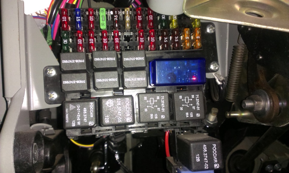 Фото в бортжурнале УАЗ Patriot. Запчасти на фото: 456374702, 71374701