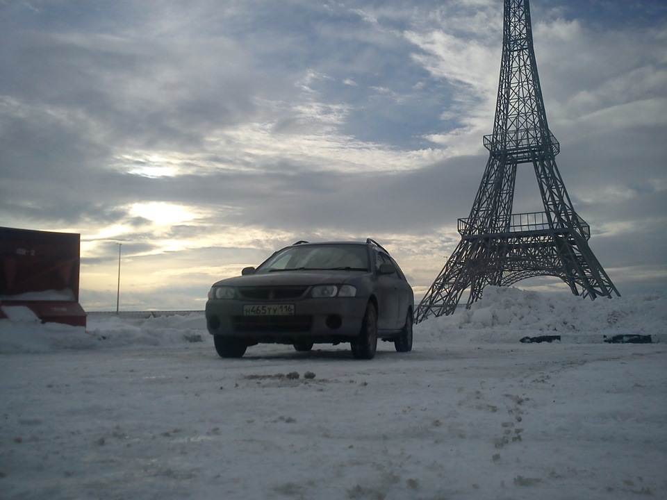 12. Немного фоток с новыми фарами — Nissan Wingroad (Y11), 1,8 л, 2000 ...