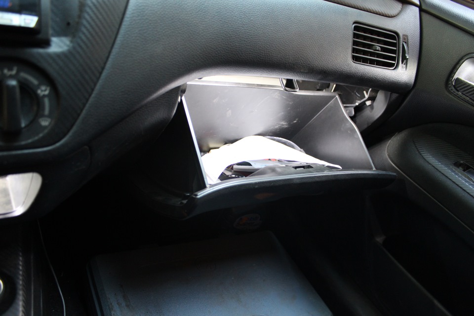 Как снять бардачок митсубиси асх подсветка бардачка - Mitsubishi Lancer IX, 1,6 л, 2006 года тюнинг DRIVE2