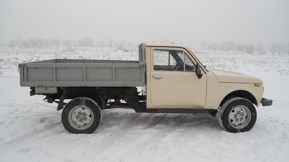 Автомобиль бизон на базе нивы. 898d86s 960. Автомобиль бизон на базе нивы фото. Автомобиль бизон на базе нивы-898d86s 960. картинка Автомобиль бизон на базе нивы. картинка 898d86s 960. Недавно, заметил на дороге одну из вариаций на тему ВАЗ 2121 – ВАЗ ФВК 2302 «Бизон».
