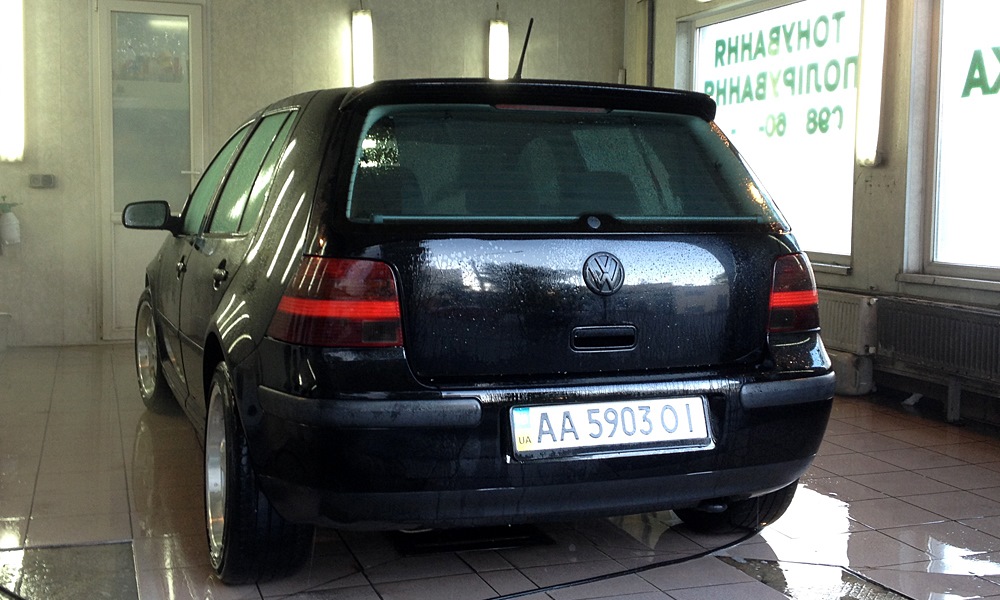 Hella Red Black Golf 2 Купить