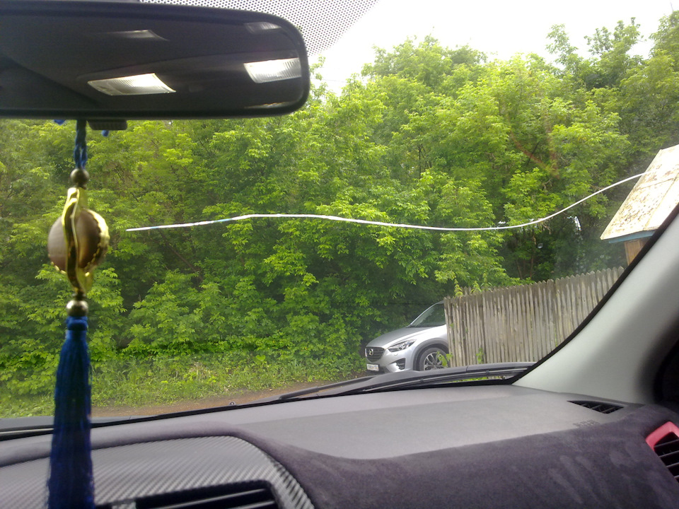 Замена лобового + разбортирование зимних колёс — Mitsubishi ASX, 1,6 л ...